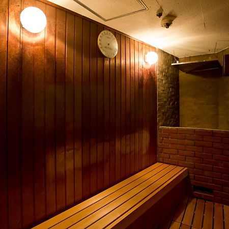 Capsule Land Yushima Hotel Tokio Buitenkant foto