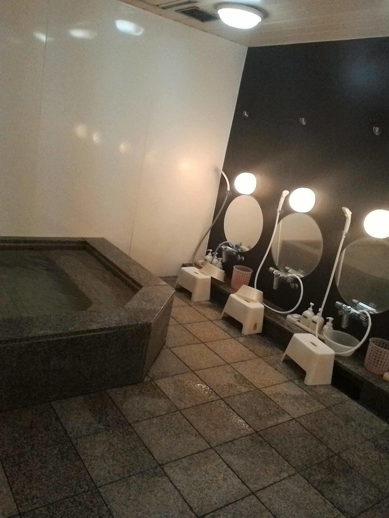 Capsule Land Yushima Hotel Tokio Buitenkant foto
